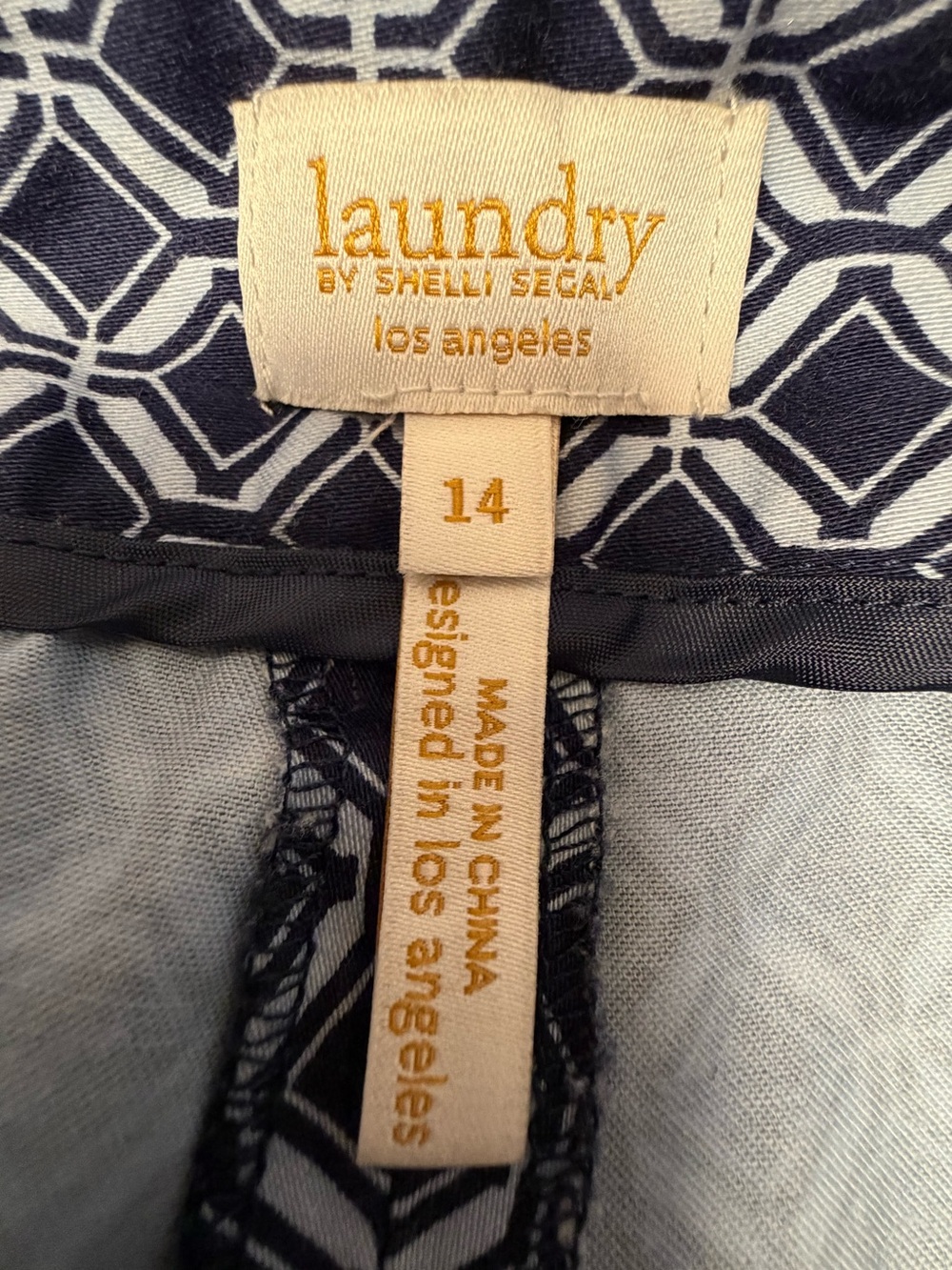 Laundry Cropped Geometric Patterned Pants - Picture 5 of 6
